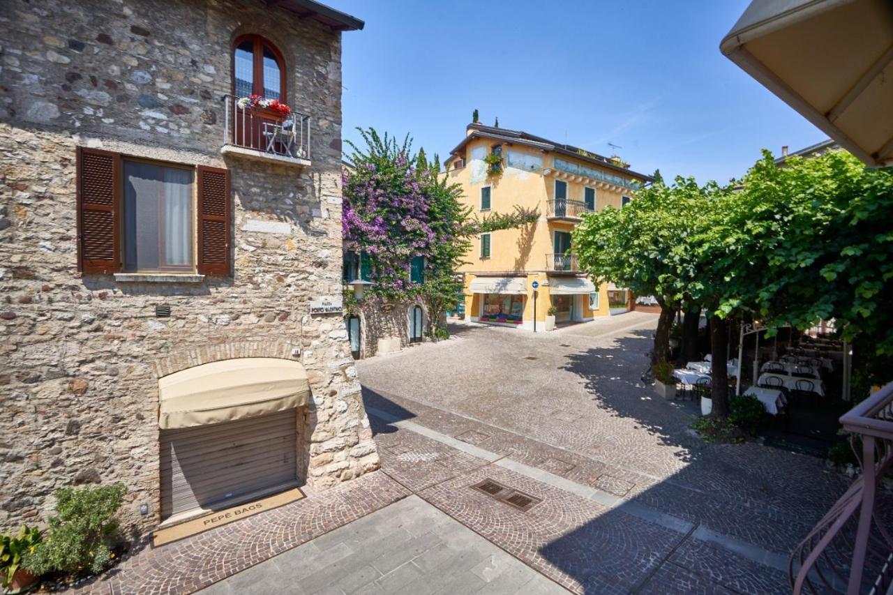 Porto Valentino 2 Lejlighed Sirmione Eksteriør billede