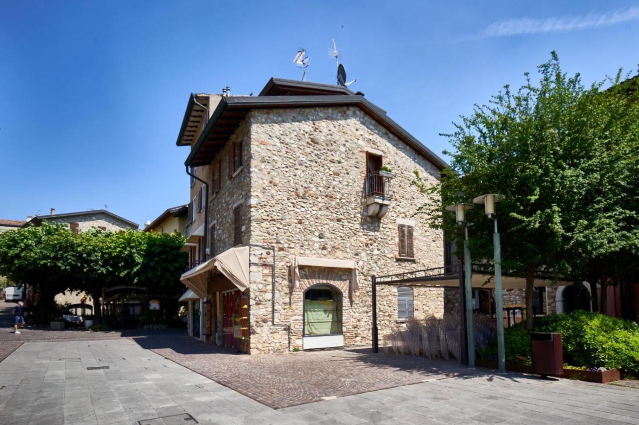 Porto Valentino 2 Lejlighed Sirmione Eksteriør billede